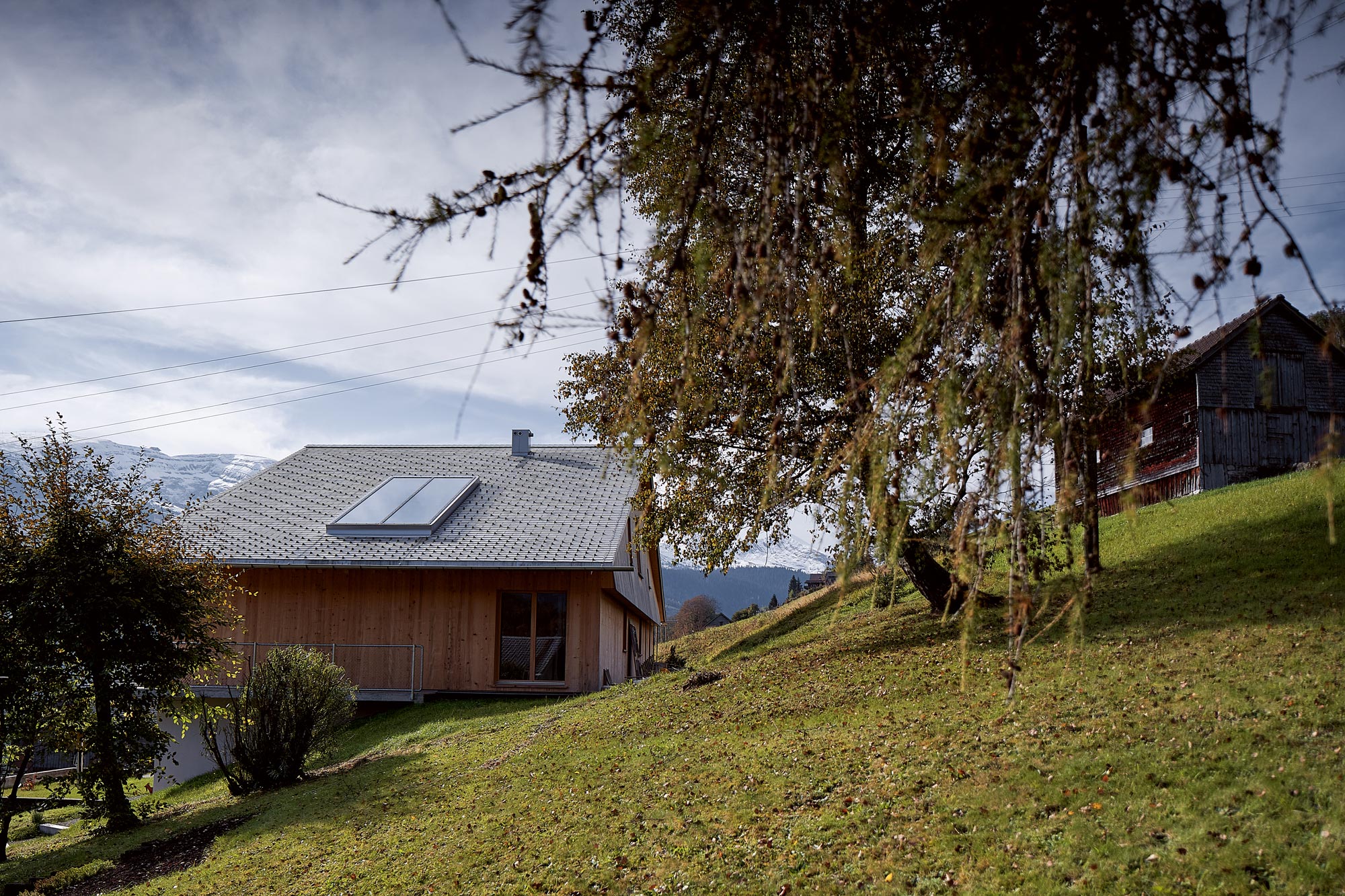 001 HOLZHAUS: Ersatz und Umbau Wohnhaus